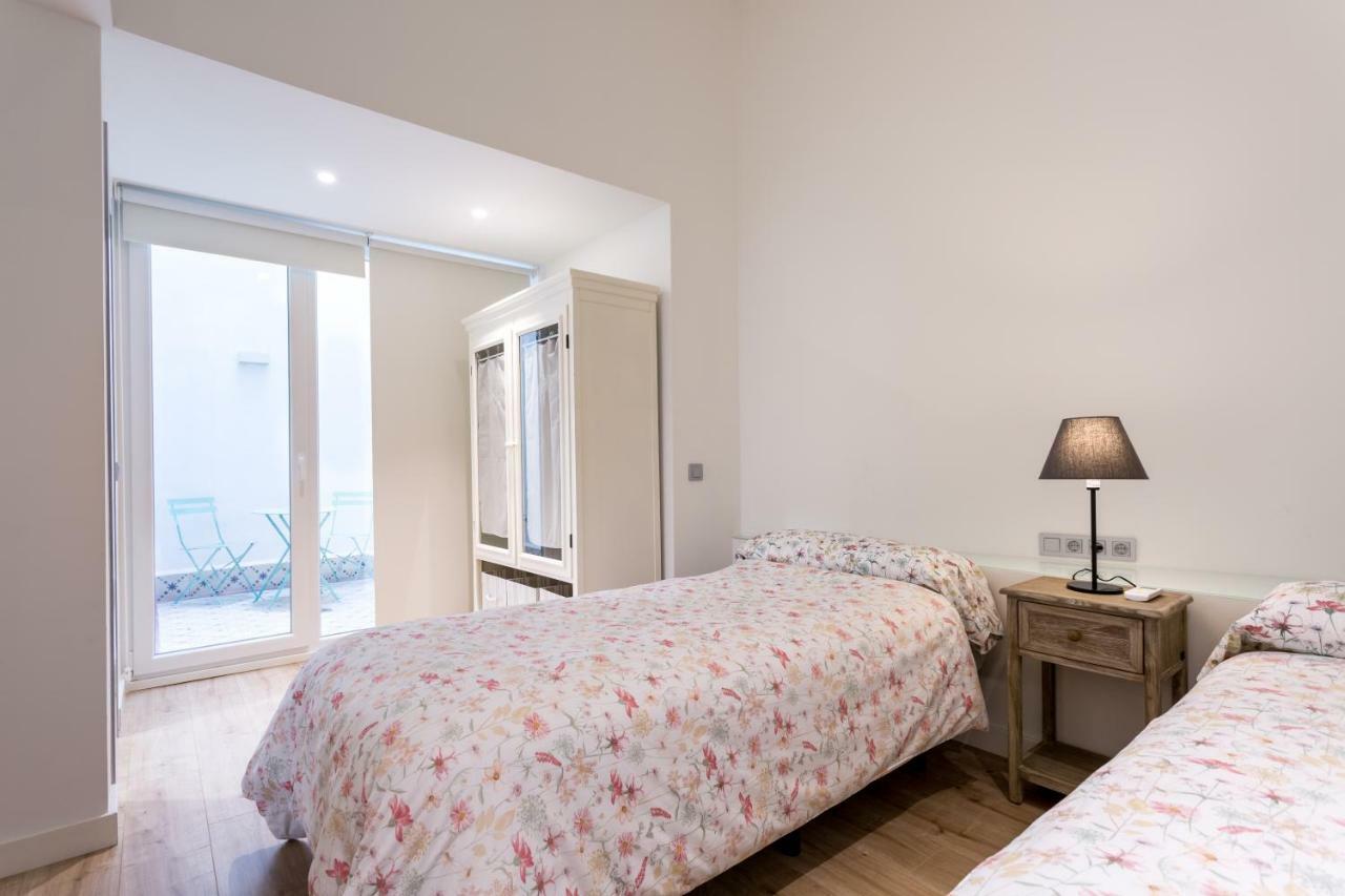 Apartamentos Lanza Sevilla Bagian luar foto