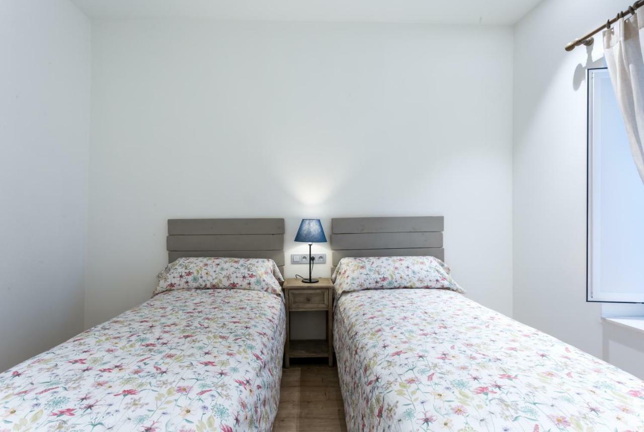 Apartamentos Lanza Sevilla Bagian luar foto